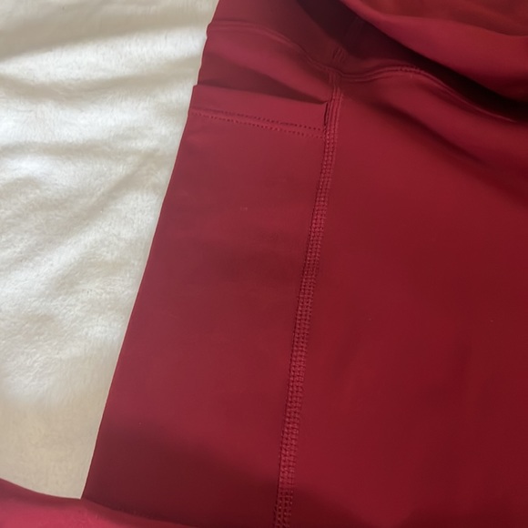 Carbon 38 Maroon 7/8 Leggings - Picture 4 of 4